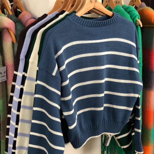Sweater Rayado Clásico - VALKIRIA STORE | INDUMENTARIA en Bahía Blanca