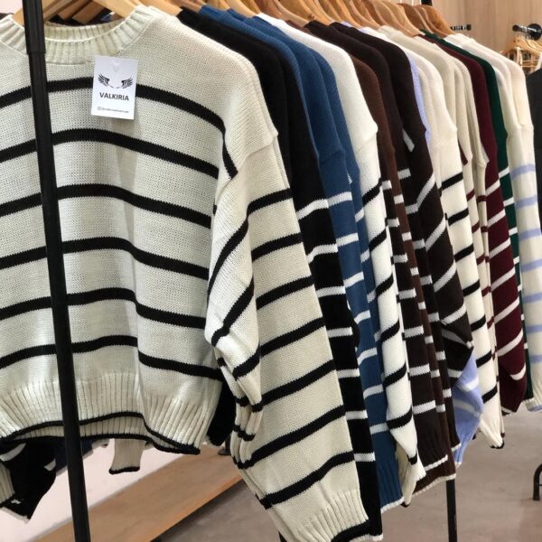 Sweater Rayado Clásico - VALKIRIA STORE | INDUMENTARIA en Bahía Blanca