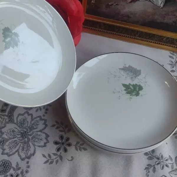 Juego de platos Hartford Hoja de parra (postre,hondos y compoteras)