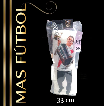 MUÑECO-PELUCHE GALLARDO RIVER PLATE