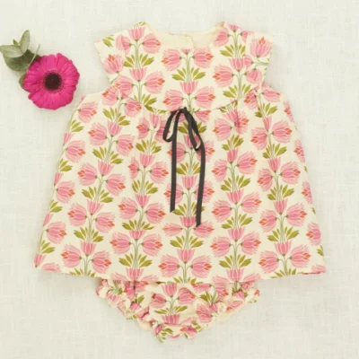 Vestido en poplin de algodon estampado Poupee