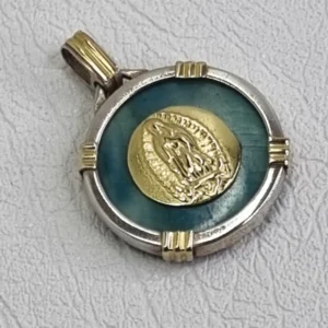 MEDALLA PLATA Y ORO CON VIRGEN GUADALUPE COD 7014K