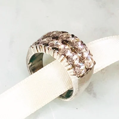 ANILLO COMPROMISO ENCHAPADO EN ORO Y CUBIC