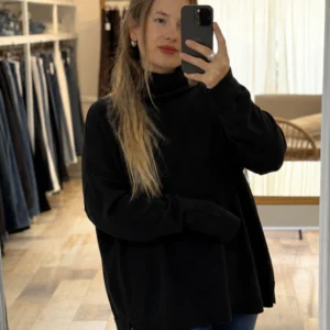 Sweater Merli - negro — Casa Blanca Showroom, Bahía Blanca
