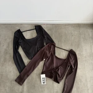Top Caroline — Pipina Showroom, Bahía Blanca