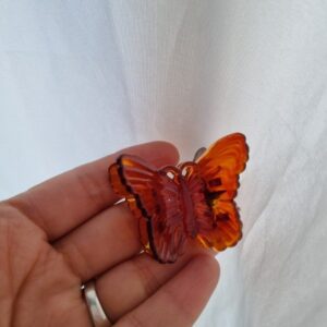 Broche mariposa marrón — Anacletta Accesorios, Bahía Blanca