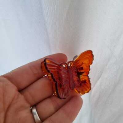 Broche mariposa marrón — Anacletta Accesorios, Bahía Blanca
