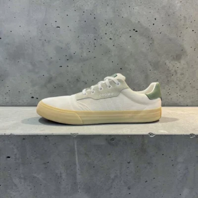 Zapatilla Court de lona con suela antideslizante