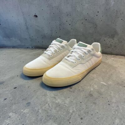 Zapatilla Court de lona con suela antideslizante