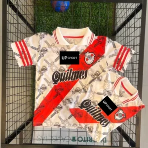 Camiseta River Quilmes escudos retro 1996