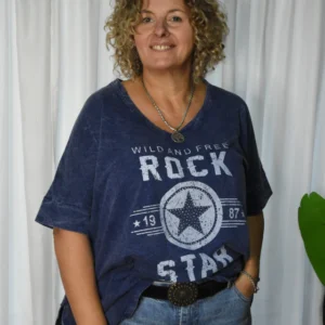 Remera -Maripaz- estampa "Wild and Free Rock Star''
