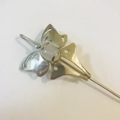 PIN PRENDEDOR BROCHE ESCARAPELA ARGENTINA CON STRASS COD: 7659 — Joyería Debernardi, Bahía Blanca