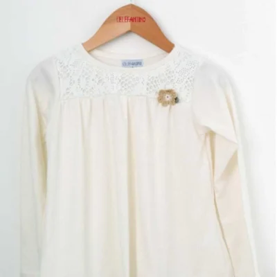 Remera flor crochet natural #5019 — El Principito Bahia, Bahía Blanca