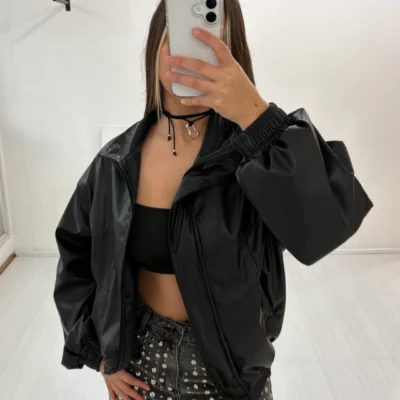Campera bomber engomada — Cattley Shoes, Bahía Blanca