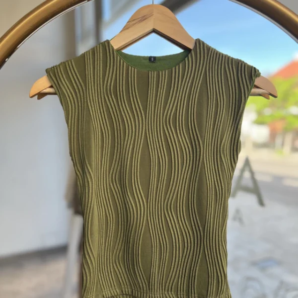 Musculosa close