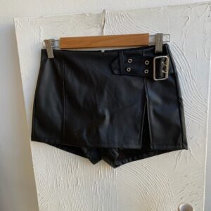 Skort engomado cinturón