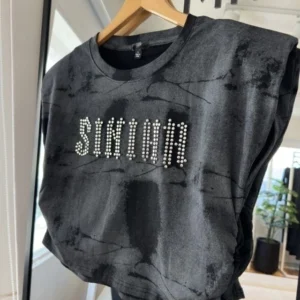 Remera Siniha