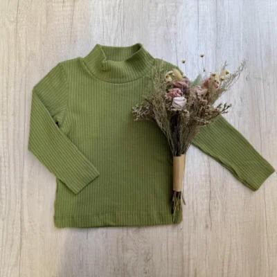 POLERA ACANALADA VERDE