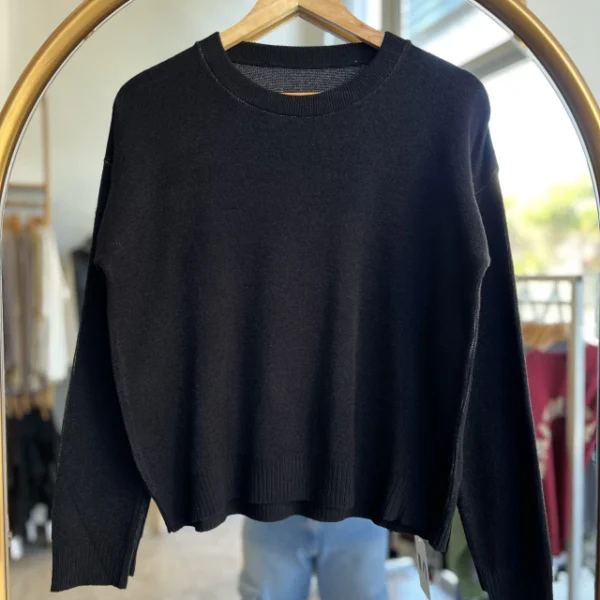 Sweater Essential