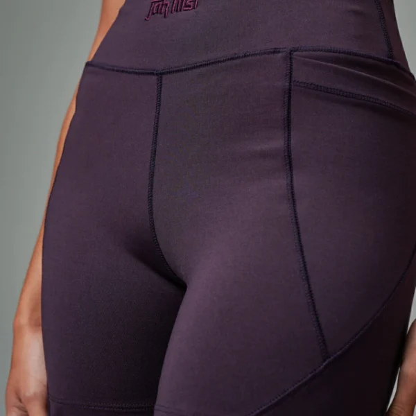 Short con cortes mora CRJ004