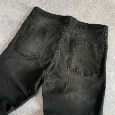 Jean Alkmar 44346: Pantalón Semi Elastizado Confortable y Estilizado