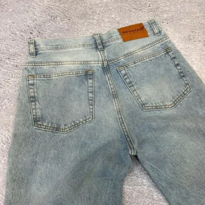 Jean Baggy Liso Básico con Corte Suelto y Prelavado