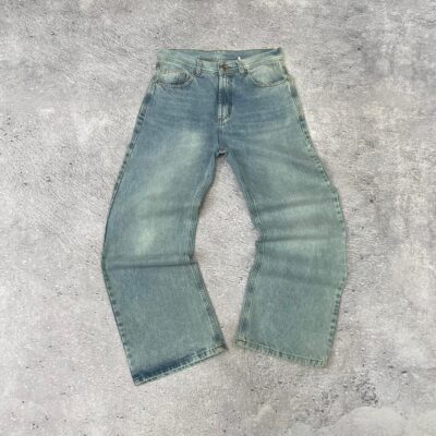 Jean Baggy Liso Básico con Corte Suelto y Prelavado