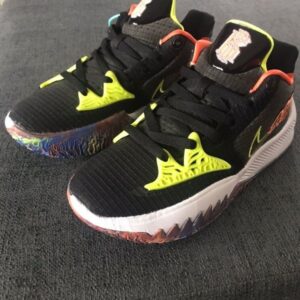 Nike kyrie 4 " Black" — Zapas Bahía, Bahía Blanca