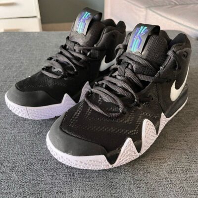 Nike Kyrie 4 "Black and white" — Zapas Bahía, Bahía Blanca