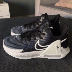 Nike Lebron Witness 6 — Zapas Bahía, Bahía Blanca