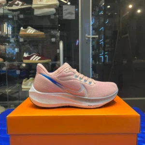 NIKE DEPORTIVA ROSA — Calzados Bahía, Bahía Blanca