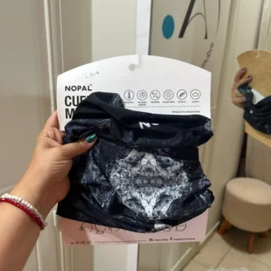 Cuello multiuso LAVA