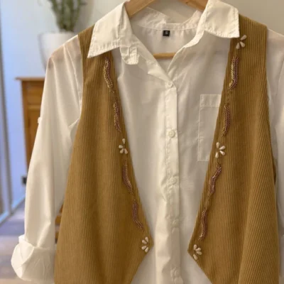 Chaleco Aleli - Beige — Casa Blanca Showroom, Bahía Blanca