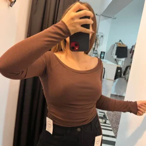 PAISANA MORLEY