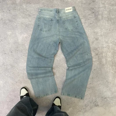 Jean Baggy con Pinza Prelavado - Corte Suelto T38-48
