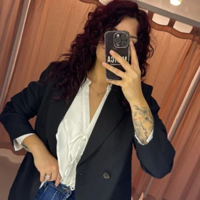 BLAZER MEREDITH // REMERON MONROE // JEAN STETSON — Mitica Showroom, Bahía Blanca