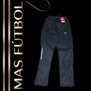 PANTALÓN ADULTO KETTEN FRIZADO NIKE — Mas Futbol Showroom, Bahía Blanca