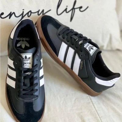 Samba negra blanca — AURA SHOES, Bahía Blanca