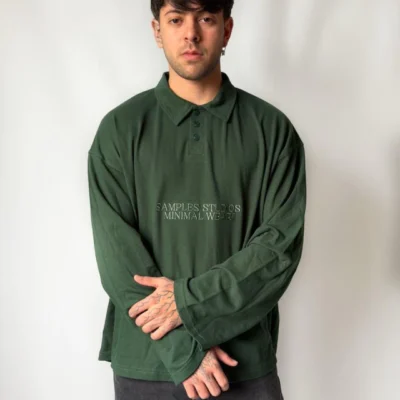 REMERA FRIENDS DOBLE MANGA VERDE — Signos Indumentaria, Bahía Blanca