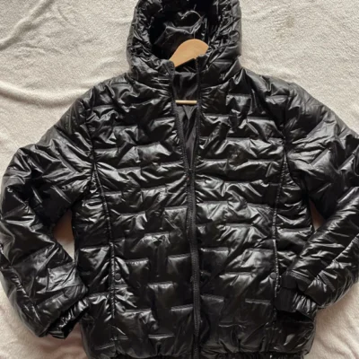 PUFFER I`RUN — FAK Indumentaria, Bahía Blanca