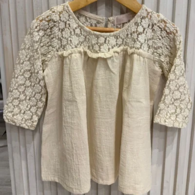 BLUSA TUSOR Y ENCAJE — Ula Ula Indumentaria, Bahía Blanca