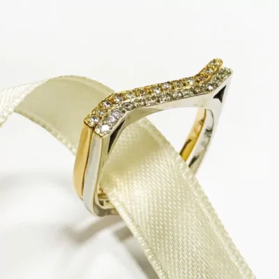 ANILLO ORO 18 KTS ART DECO CON PERLA DE CULTIVO DE MAR — Joyería Debernardi, Bahía Blanca