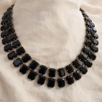 COLLAR CRISTALES AZABACHE AUSTRIACOS 2 VUELTAS ART DECO — Joyería Debernardi, Bahía Blanca
