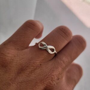 Anillo mini infinito grueso Plata 925 t. 18 — Anacletta Accesorios, Bahía Blanca