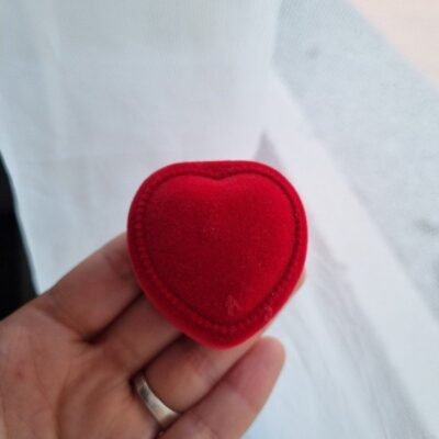 Cajita corazón rojo anillo — Anacletta Accesorios, Bahía Blanca
