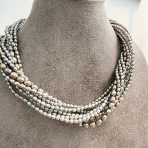 COLLAR TORZADO MIL VUELTAS PERLAS NATURALES GRISES — Joyería Debernardi, Bahía Blanca