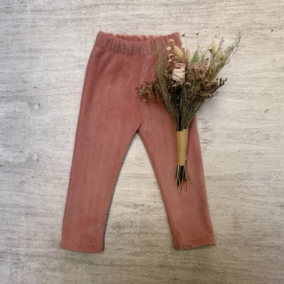 CALZA DE CORDEROY CON PLUSH ROSA — Oli Baby, Bahía Blanca
