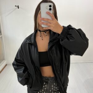 Campera bomber engomada — Cattley Shoes, Bahía Blanca