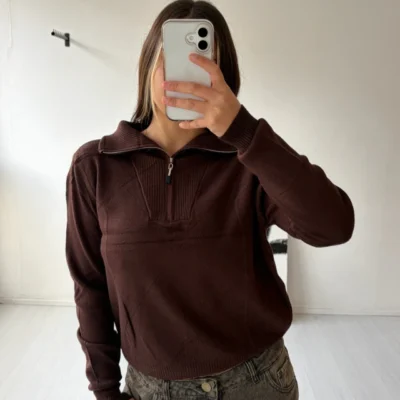 Sweater cuello alto con cierre — Cattley Shoes, Bahía Blanca