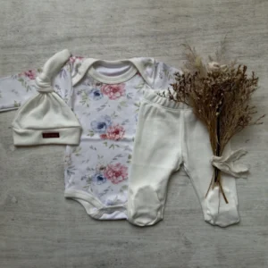 AJUAR 3 PIEZAS FLORES — Oli Baby, Bahía Blanca